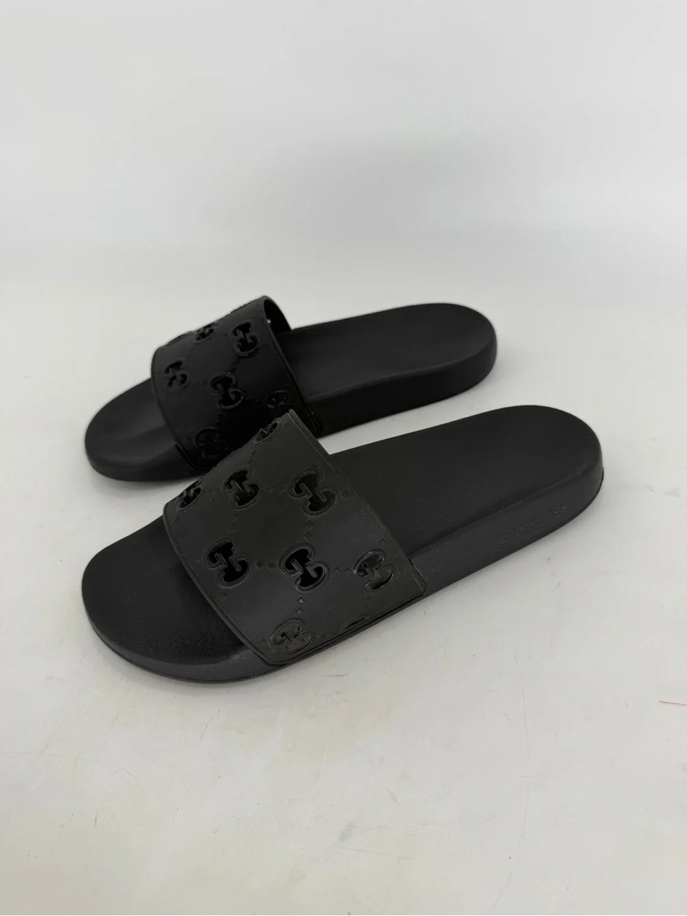 Gucci authentic black